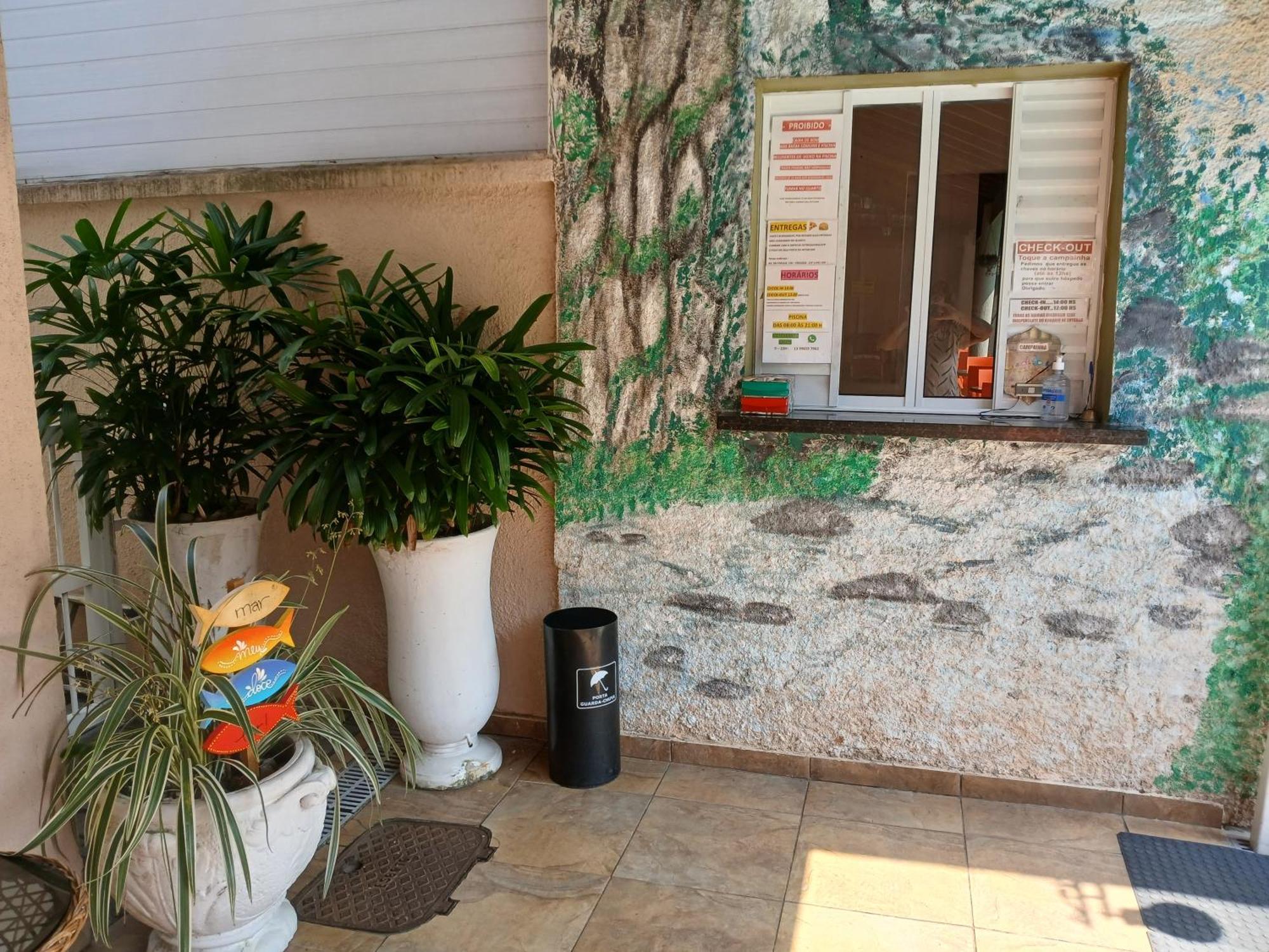 Parque Estacionamento E Piscina Guarujá